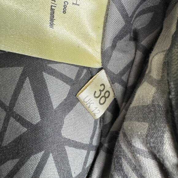 Nümph Womens Black Lambskin Leather Shorts Size‎ 38 With Graphic Lining - Picture 8 of 9